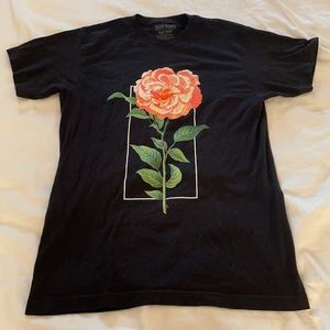 Shawn Mendes concert t-shirt